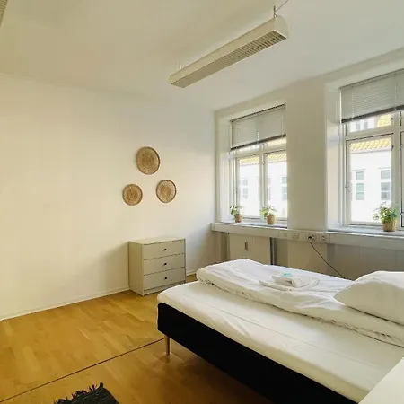 公寓 Apartmentincopenhagen 1502 *